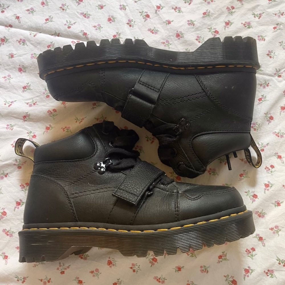 Dr.Martens Zuma II Boots